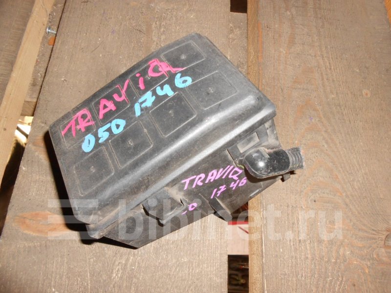 Subaru traviq 2001 предохранители и реле