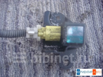 Купить Датчик SRS на Toyota Mark II Blit JZX110W 1JZ-FSE передний правый в Красноярске