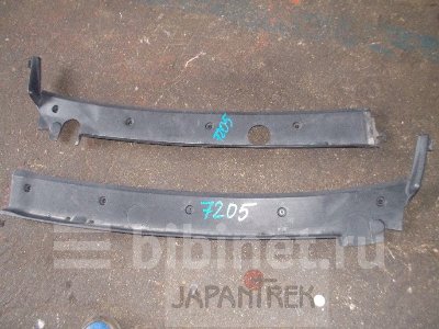 Купить Решетку под лобовое стекло на Mazda Bongo Friendee 2000г. SGLR WL-T в Новосибирске