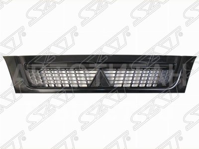 Купить Решетку бампера на Mitsubishi Fuso canter 2004г. в Красноярске
