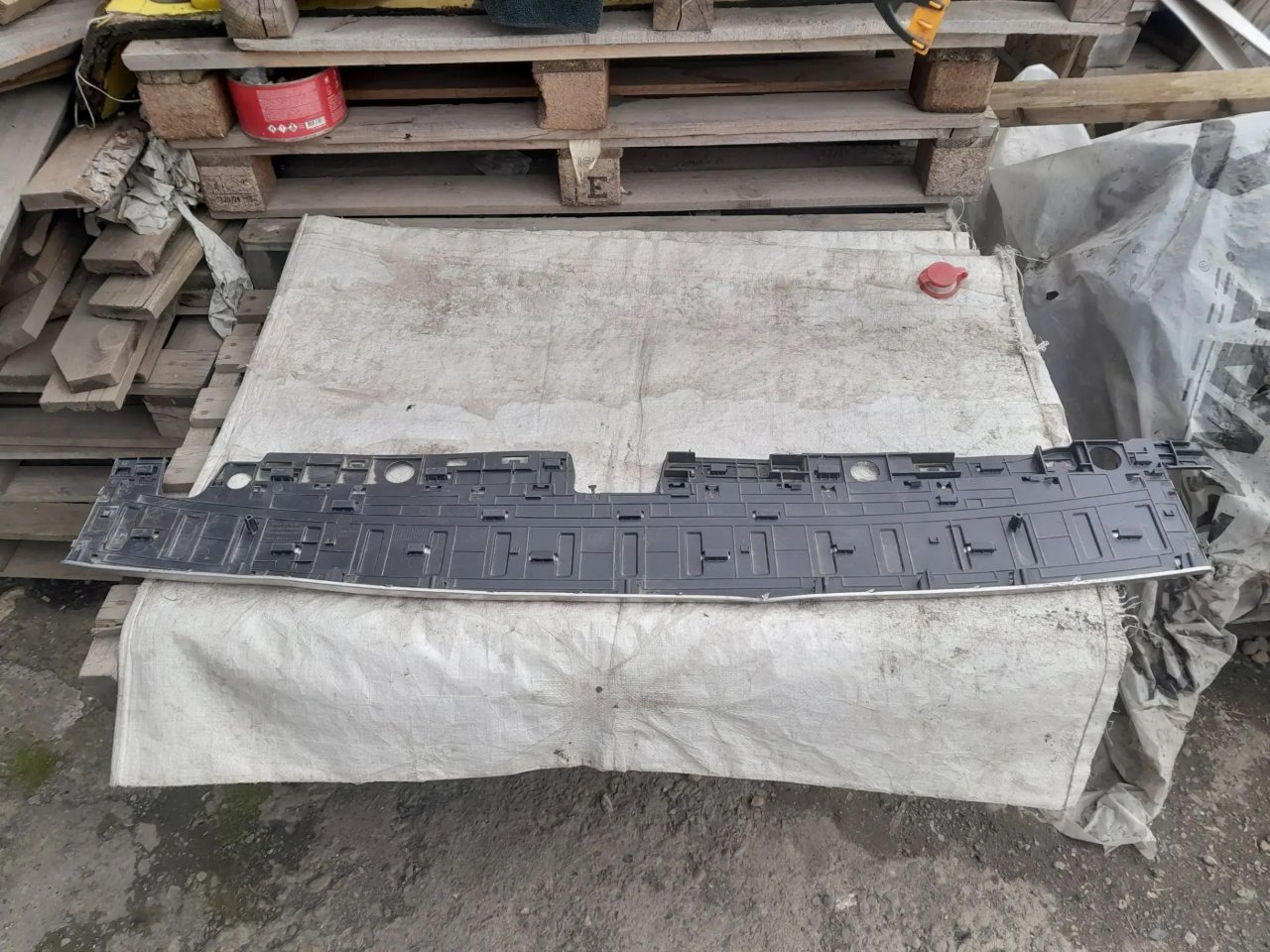Накладка бампера, 1500 рублей, Красноярск