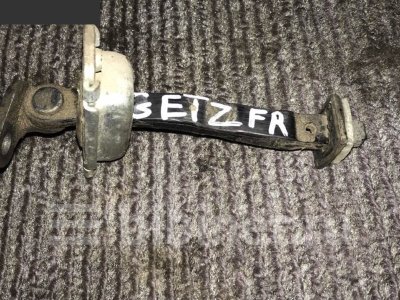 Купить Ограничитель двери на Hyundai Getz передний правый в Красноярске