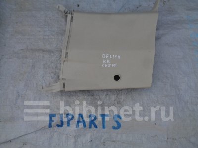 Купить Обшивку багажника на Mitsubishi Delica CV5W 4B12 заднюю правую в Владивостоке