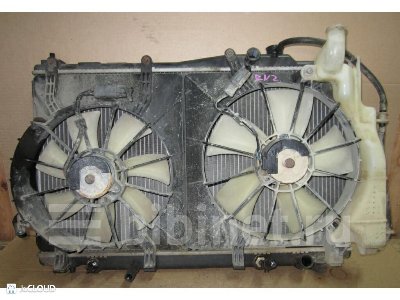 Купить Радиатор двигателя на Honda Stream RN1 D17A  в Красноярске