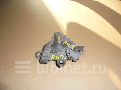 Купить Замок капота на Toyota Vitz NCP10 во Владивостоке