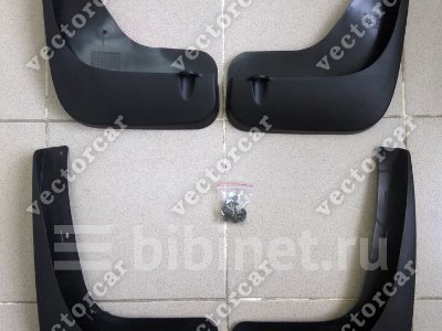 Купить Брызговик на Infiniti FX35 2009г. во Владивостоке