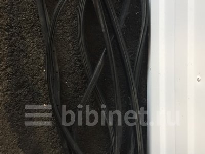 Купить Уплотнитель на Mitsubishi Lancer 4G18 задний левый в Кемерове