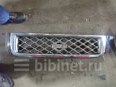Купить Решетку радиатора на Nissan Terrano LR50 VG33E  в Комсомольск-на-Амуре