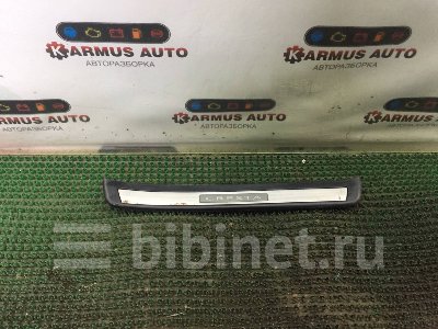 Купить Накладку порога на Toyota Cresta GX100 1G-FE заднюю правую в Комсомольск-на-Амуре