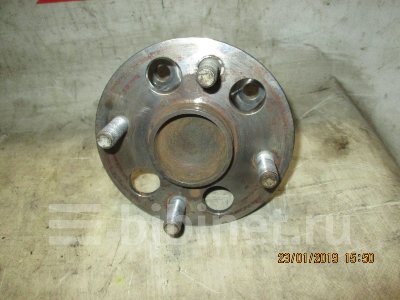 Купить Ступицу на Toyota Vitz 2010г. SCP90 2SZ-FE заднюю в Кемерове