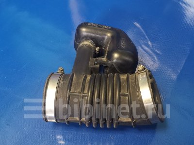 Купить Патрубок воздушного фильтра на Suzuki Escudo TD62W H25A в Красноярске