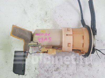 Купить Насос топливный на Toyota BB NCP31 2NZ-FE в Красноярске