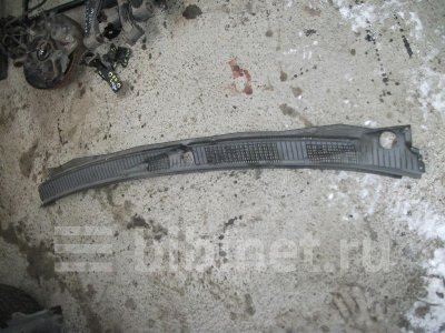 Купить Решетку под лобовое стекло на Mitsubishi Pajero V65W во Владивостоке