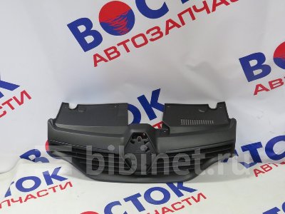 Купить Решетку радиатора на Renault Logan L8  в Красноярске
