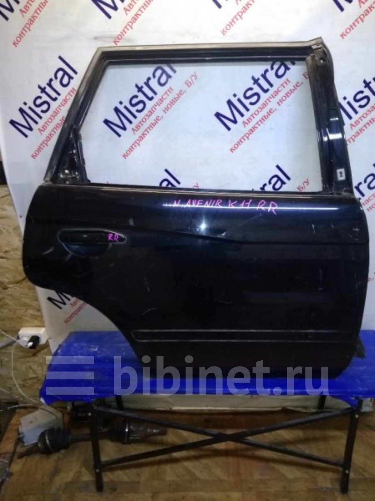 Купить Дверь Ниссан Авенир W11