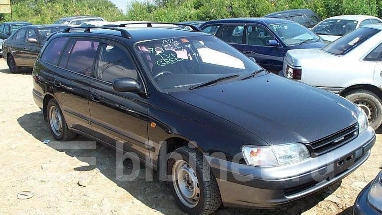 Каталог тойота калдина. Toyota Caldina 1992. Toyota Caldina st190. Toyota Caldina универсал 1992. Тойота Калдина кузов st195.