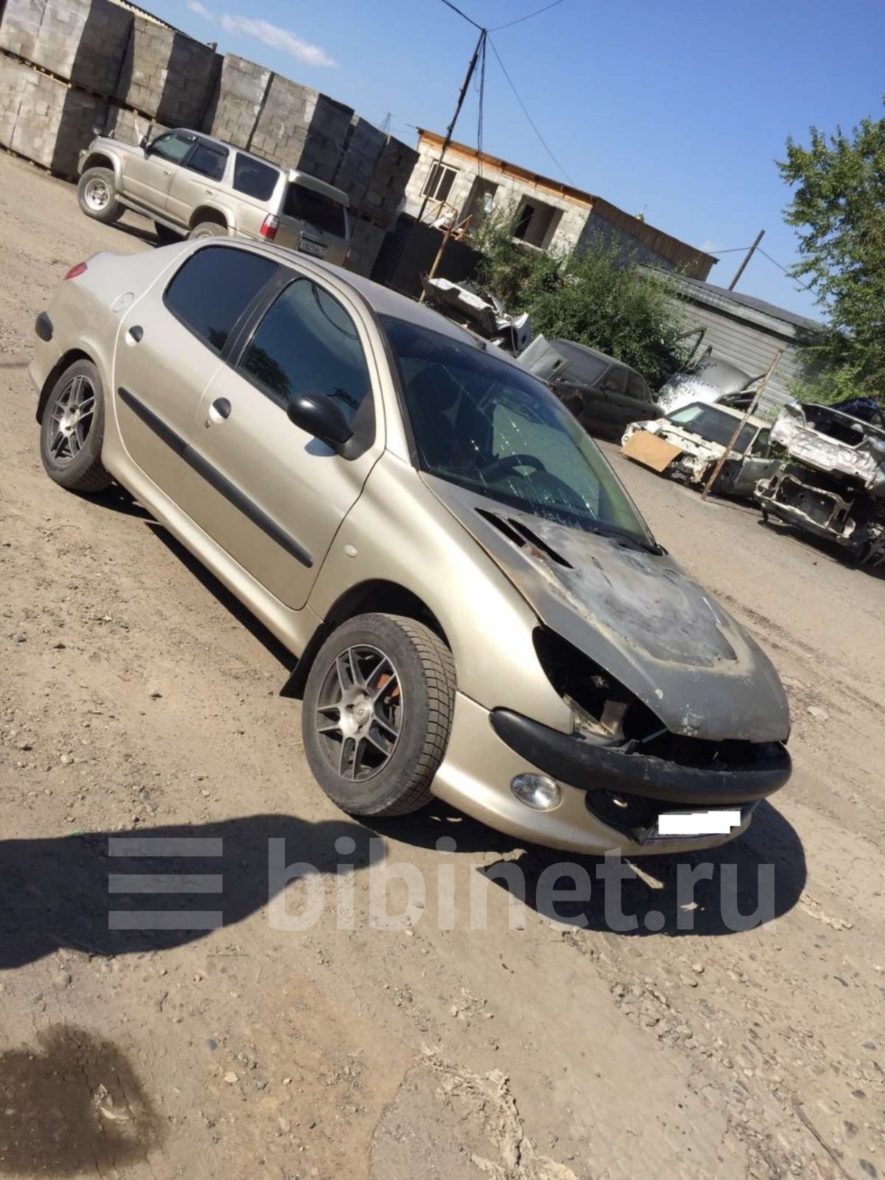 Продажа б/у Авто на разбор на Peugeot 206 в Абакане