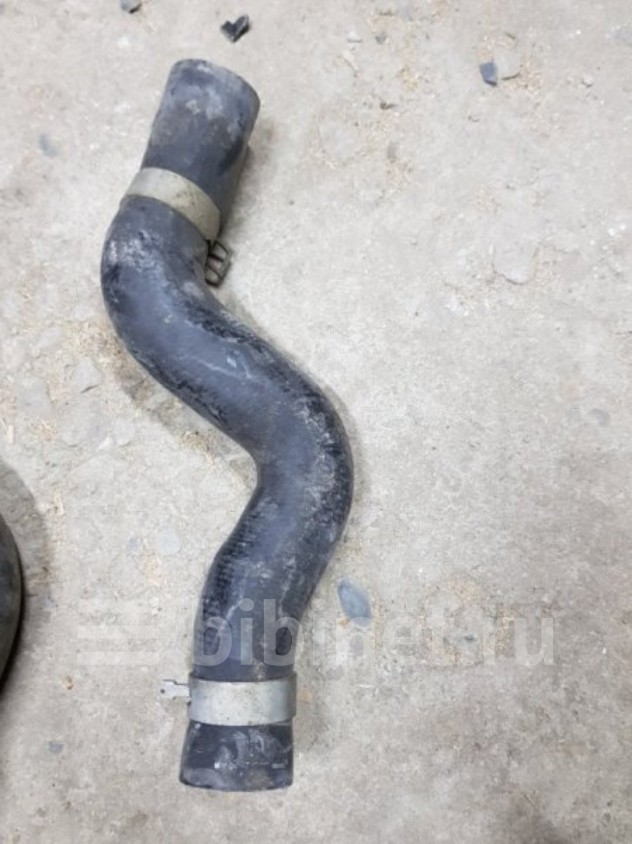 Патрубок ниссан примера р11. Nissan p12 силиконовые патрубки. Патрубок Nissan. Патрубок печки qg28dd Nissan primera primera.