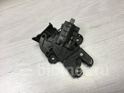 Купить Замок багажника на Volkswagen Passat в Одинцове