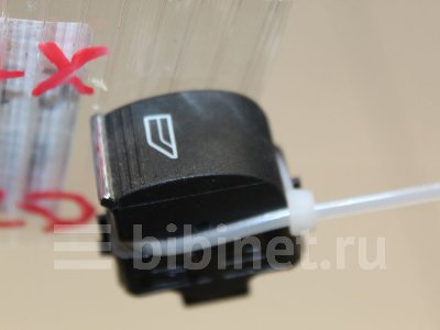 Купить Кнопку стеклоподъемника на Ford C-max  в Москве