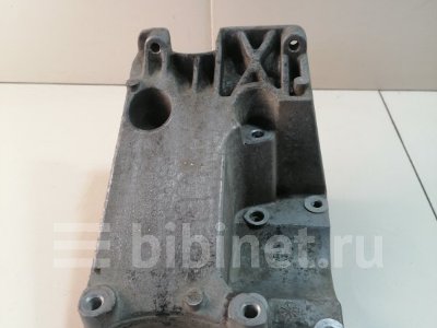 Купить Кронштейн на Ford Focus BK IQDB в Иркутске
