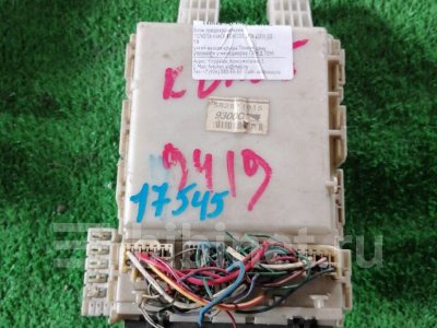 Купить Блок реле и предохранителей на Toyota Hiace 2005г. KDH205K 2KD-FTV в Уссурийске