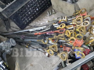 Купить Щуп на Mazda в Красноярске