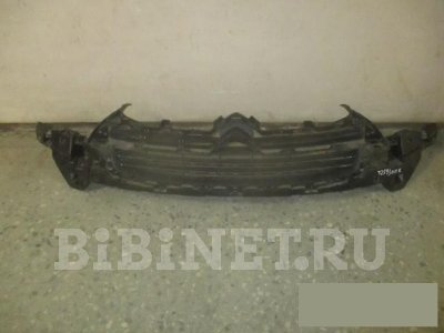 Купить Решетку радиатора на Citroen C4 2011г. в Челябинске