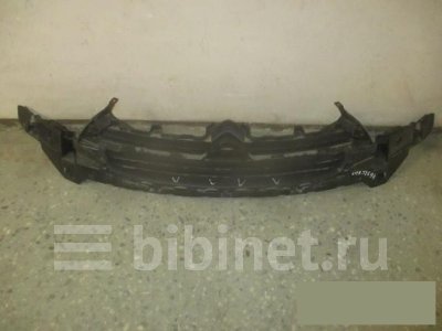 Купить Решетку радиатора на Citroen C4 2011г. в Челябинске