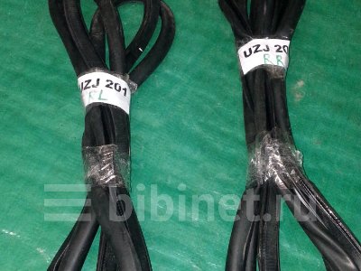 Купить Уплотнитель на Toyota Land Cruiser 2008г. 2UZ-FE задний правый в Новосибирске