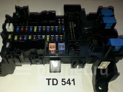 Купить Блок реле и предохранителей на Suzuki Escudo 2007г. TD54W J20A в Новосибирске