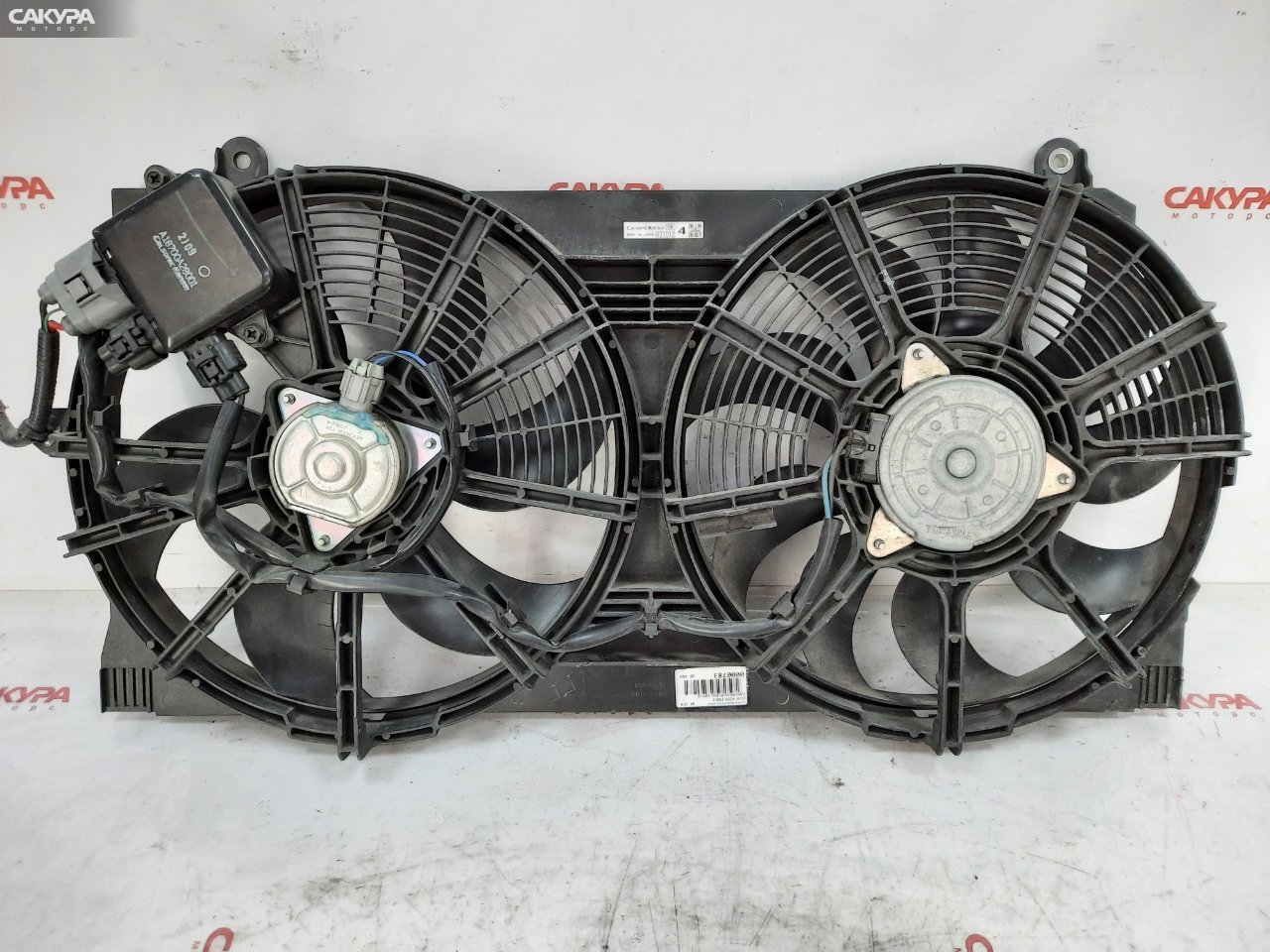 Вентилятор радиатора двигателя Nissan Leaf AZE0 EM57: купить в Сакура Красноярск.