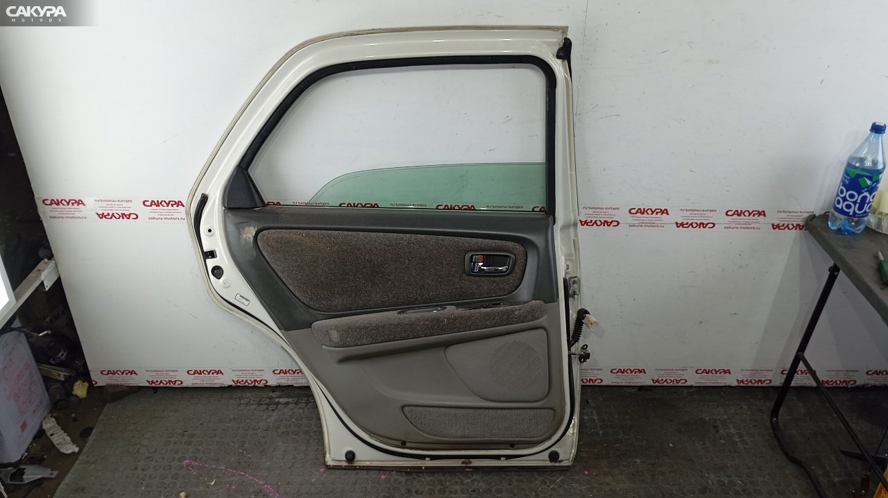 Дверь боковая задняя левая Toyota Cresta GX100 1G-FE: купить в Сакура Красноярск.