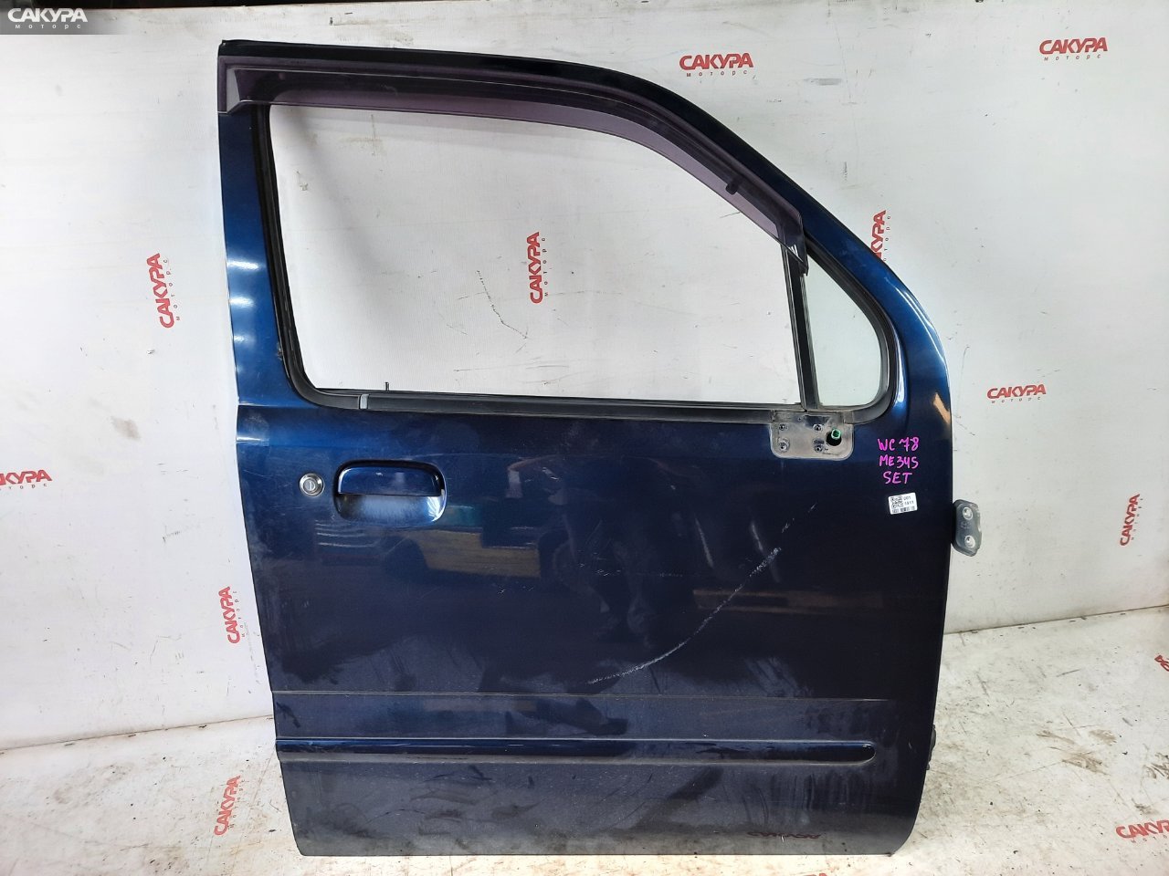 Дверь боковая передняя правая Suzuki Wagon R Solio ME34S M13A: купить в Сакура Красноярск.