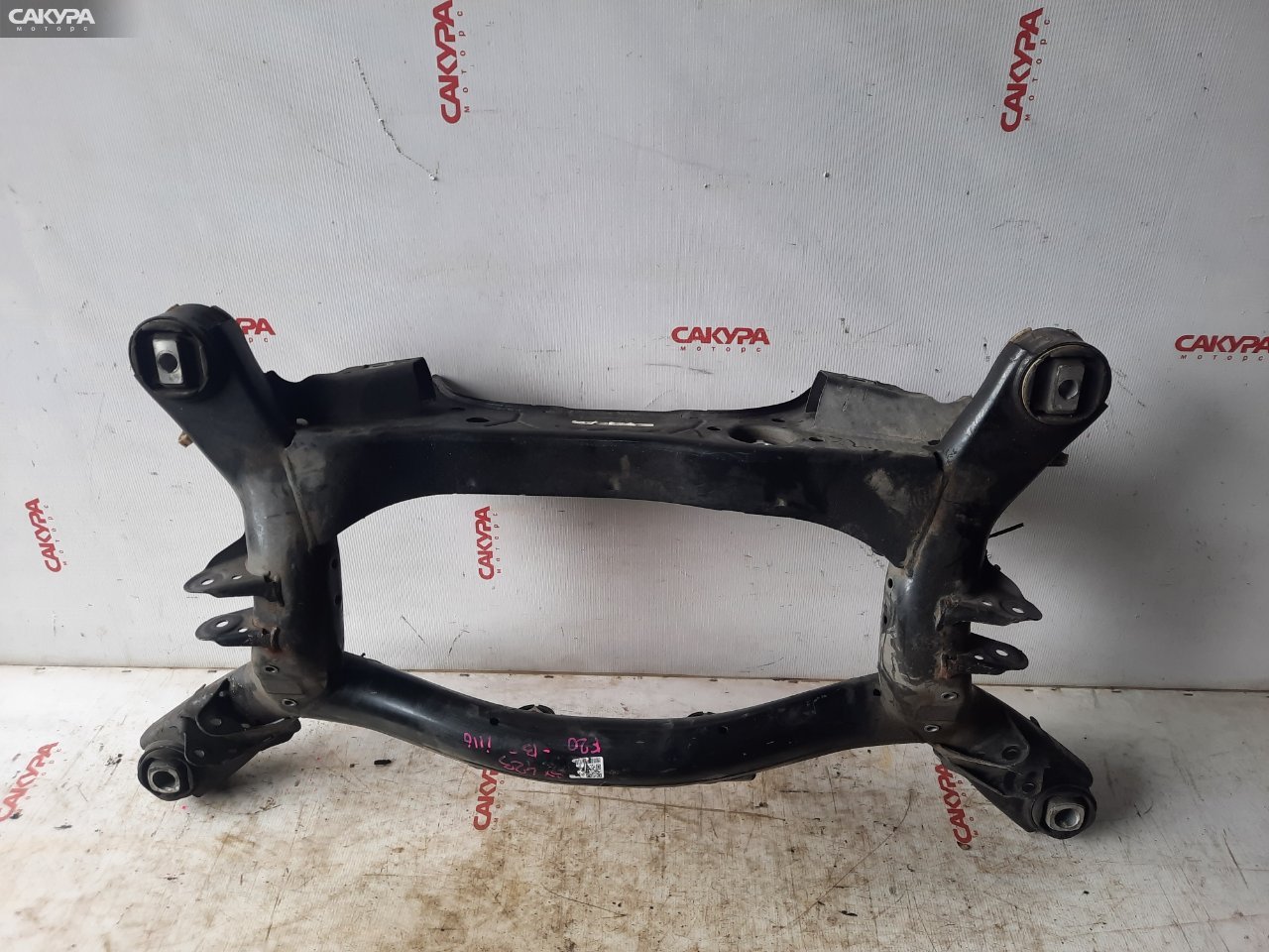 Балка поперечная задняя BMW 116i F20 N13 B16 A: купить в Сакура Красноярск.