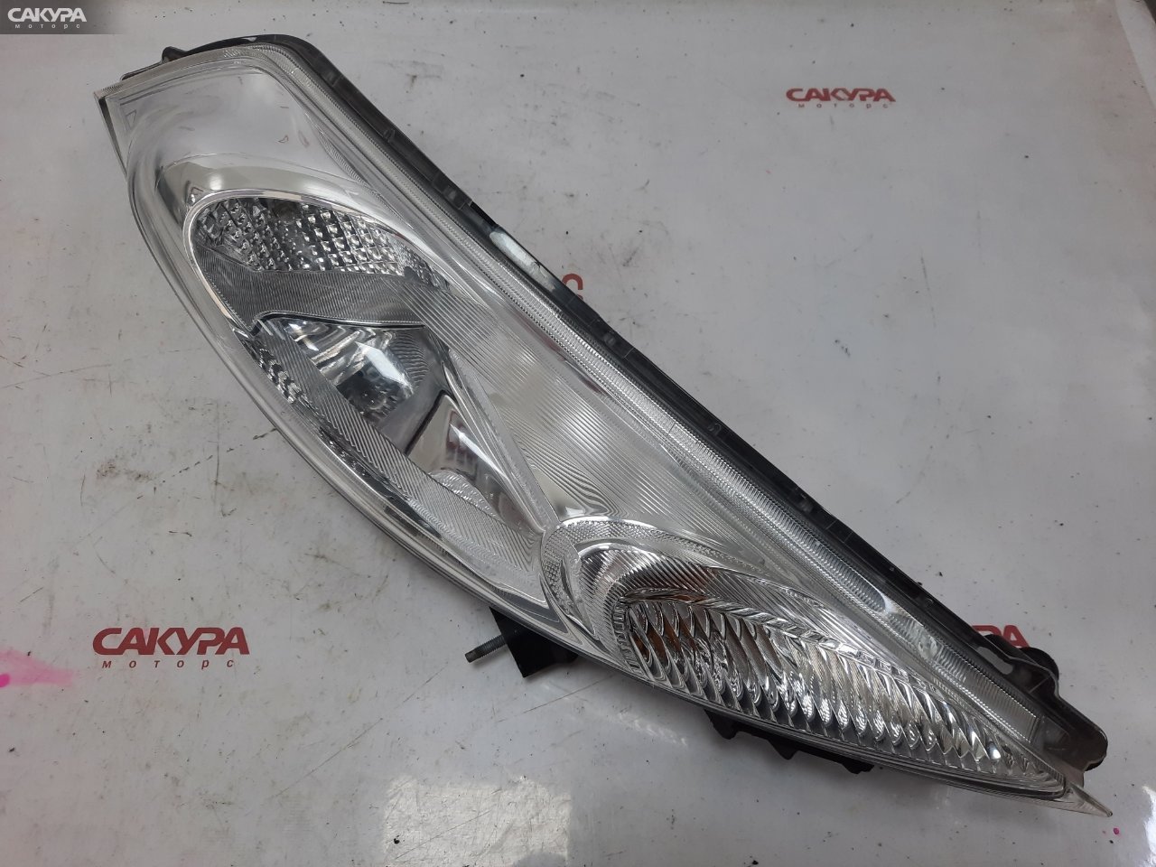 Габарит правый Nissan Juke NF15 MR16DDT F001: купить в Сакура Красноярск.