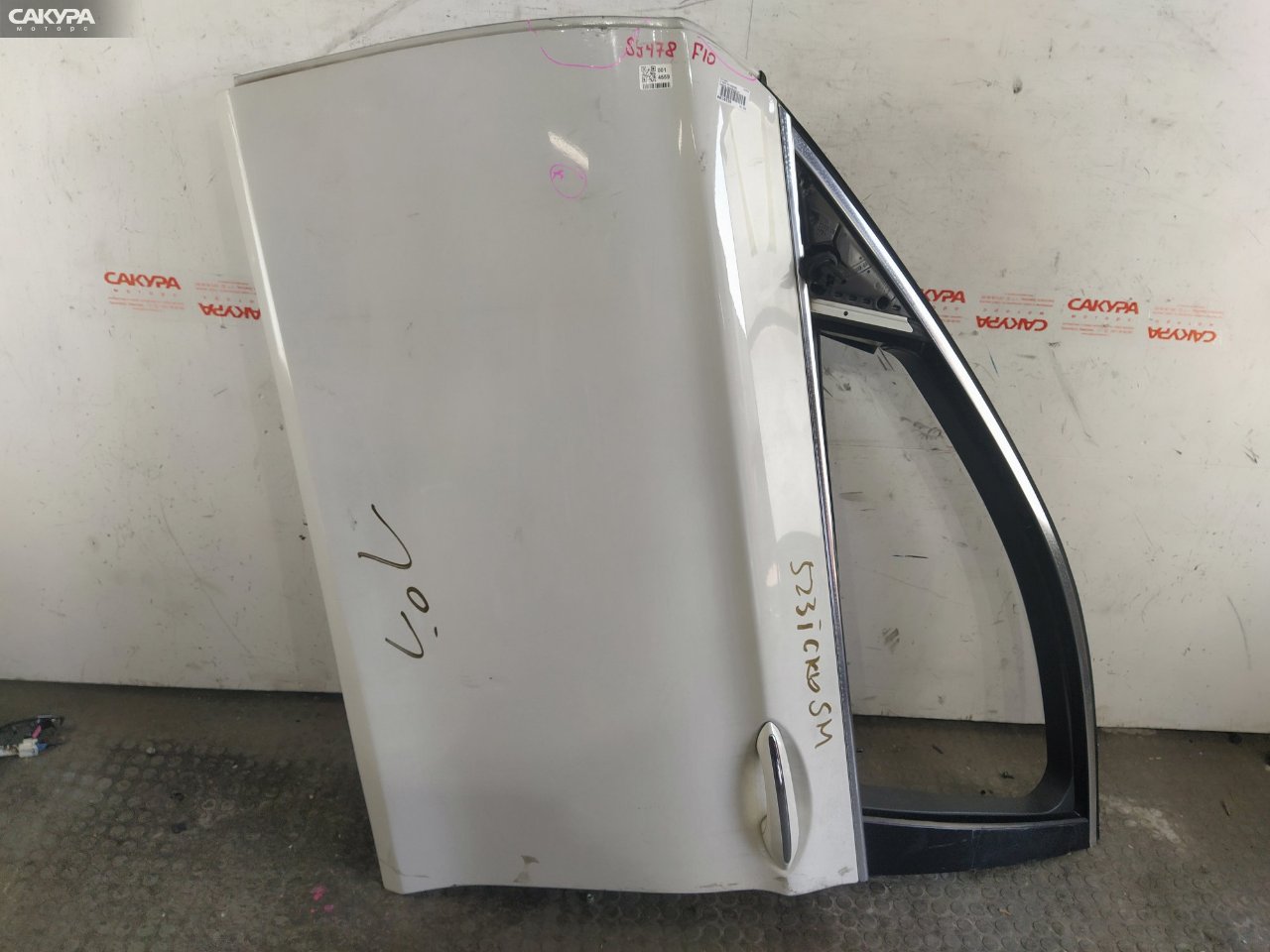 Дверь боковая передняя левая BMW 523i F10 N52 B25: купить в Сакура Красноярск.