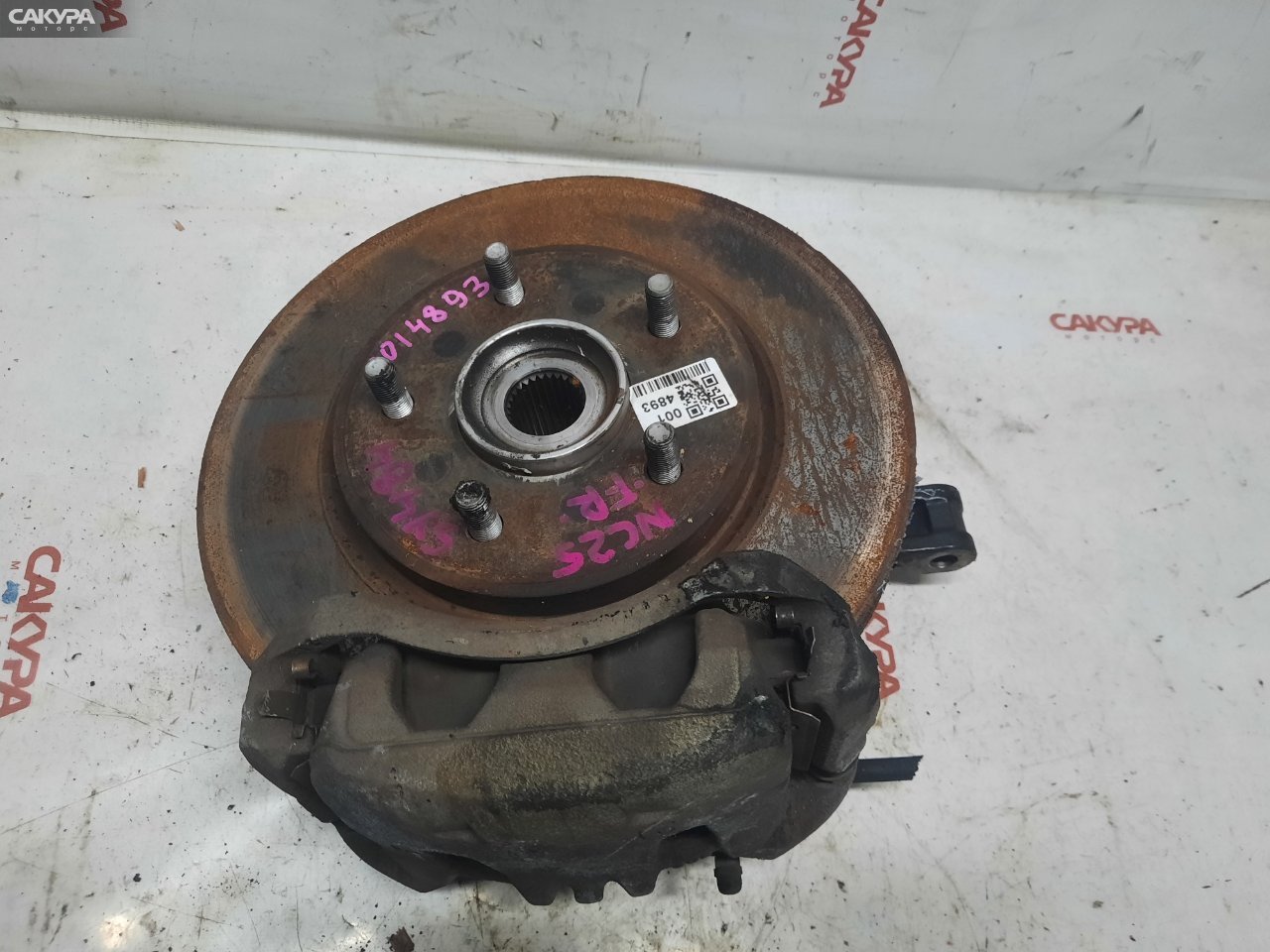 Ступица передняя правая Nissan Serena NC25 MR20DE: купить в Сакура Красноярск.