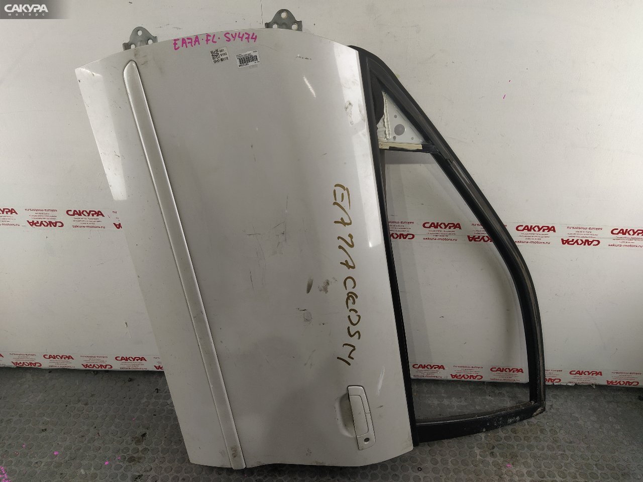 Дверь боковая передняя левая Mitsubishi Galant EA7A 4G94: купить в Сакура Красноярск.
