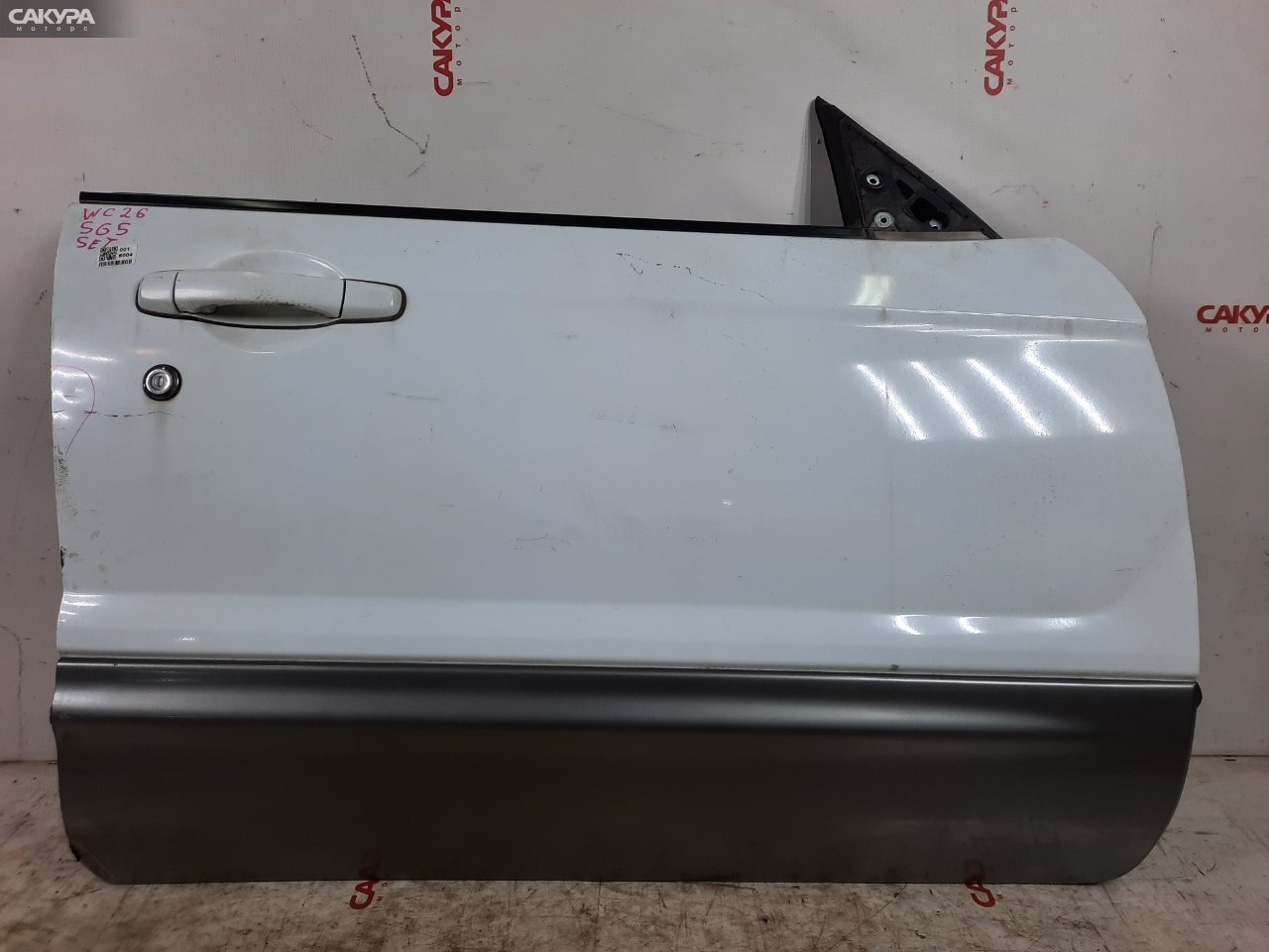 Дверь боковая передняя правая Subaru Forester SG5 EJ202: купить в Сакура Красноярск.
