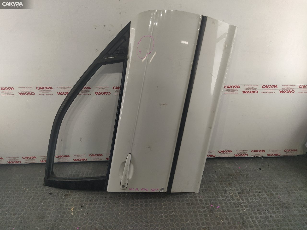Дверь боковая передняя правая BMW 320i E46 M54 B22: купить в Сакура Красноярск.