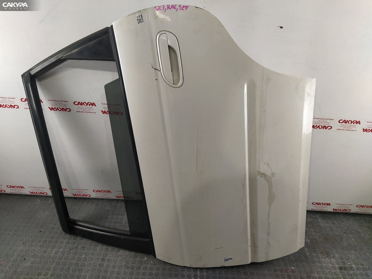 Дверь боковая задняя левая Honda Odyssey RA6 F23A: купить в Сакура Красноярск.