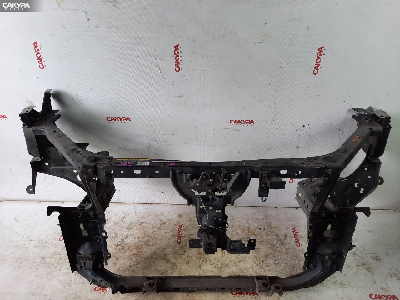 Рамка радиатора Nissan X-TRAIL TNT31 QR25DE: купить в Сакура Красноярск.