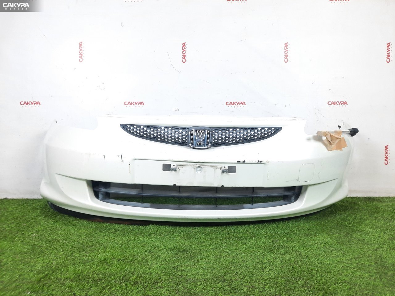 Бампер передний Honda FIT GD1 L13A U1A4: купить в Сакура Красноярск.