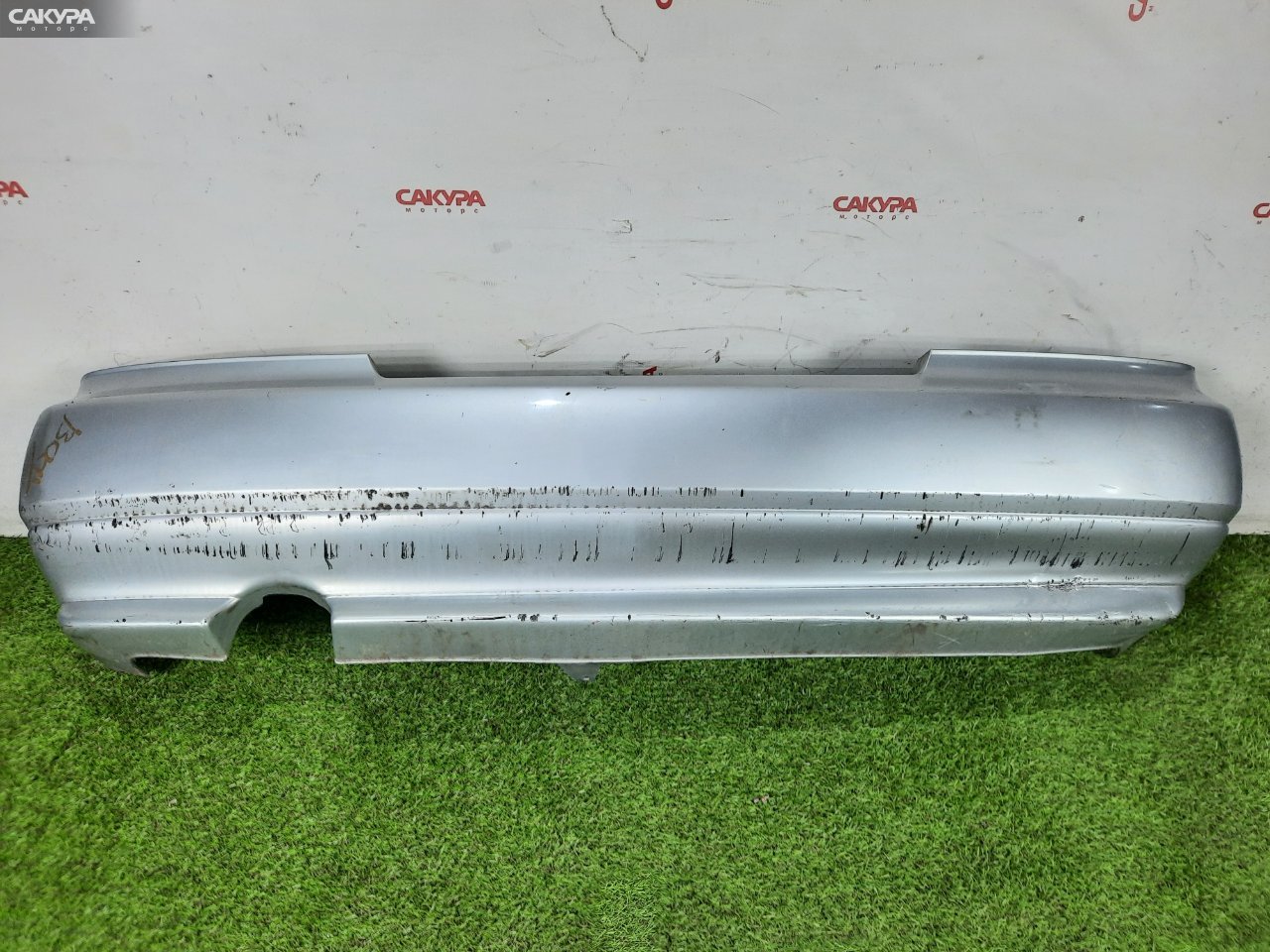 Бампер задний Nissan Laurel HC35 RB20DE U2A5A2: купить в Сакура Красноярск.