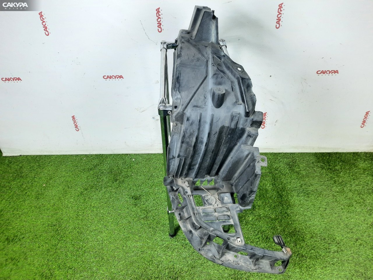 Подкрылок передний правый Honda Stepwgn RF5 K20A: купить в Сакура Красноярск.