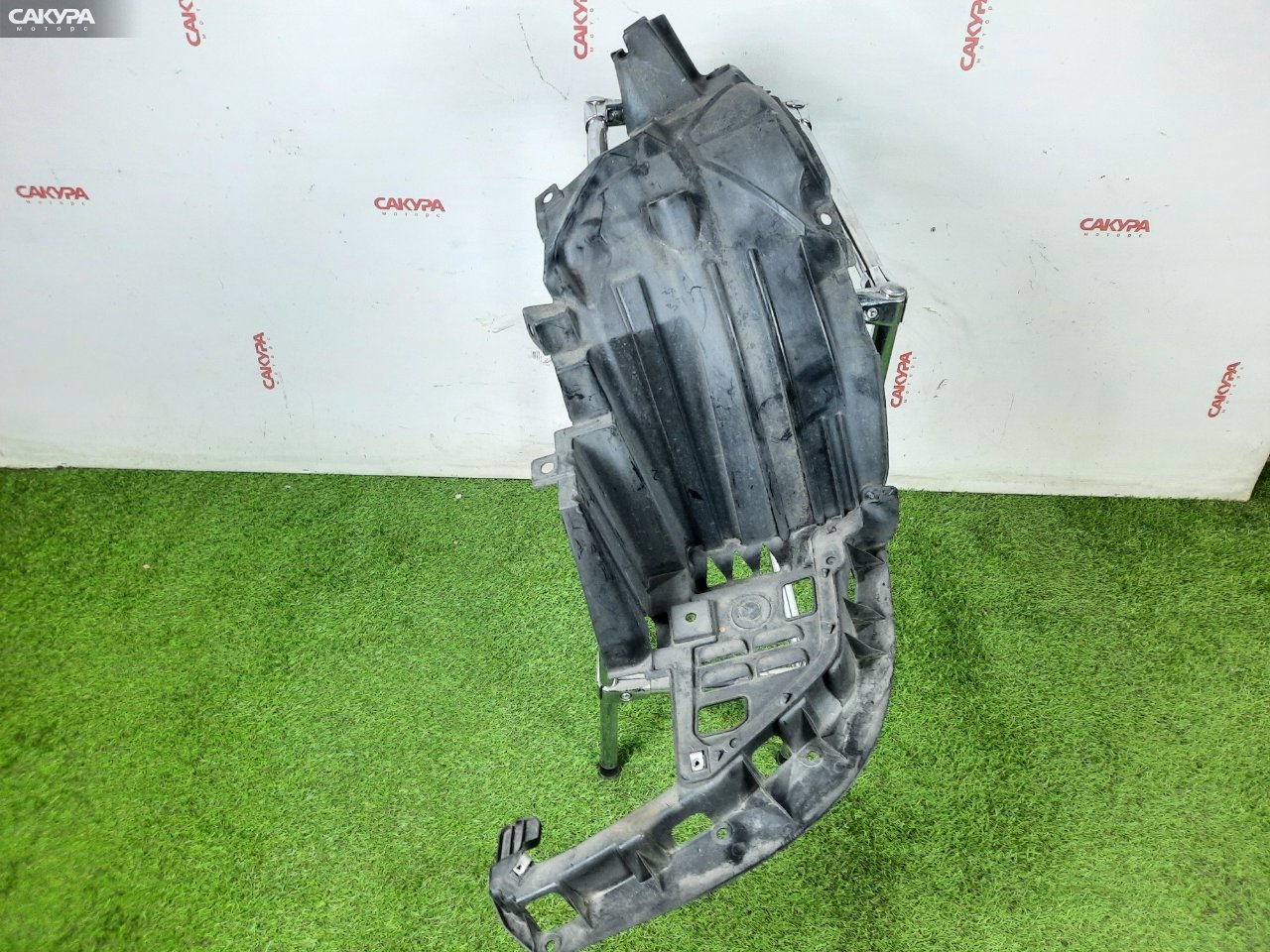 Подкрылок передний левый Honda Stepwgn RF5 K20A: купить в Сакура Красноярск.