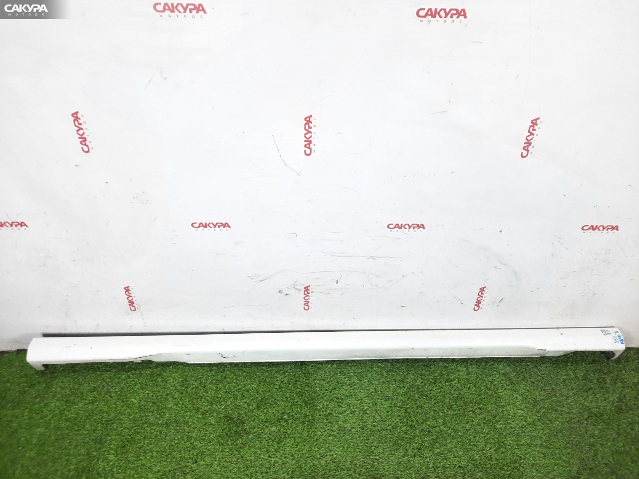 Порог правый Honda Stepwgn RF5 K20A: купить в Сакура Красноярск.