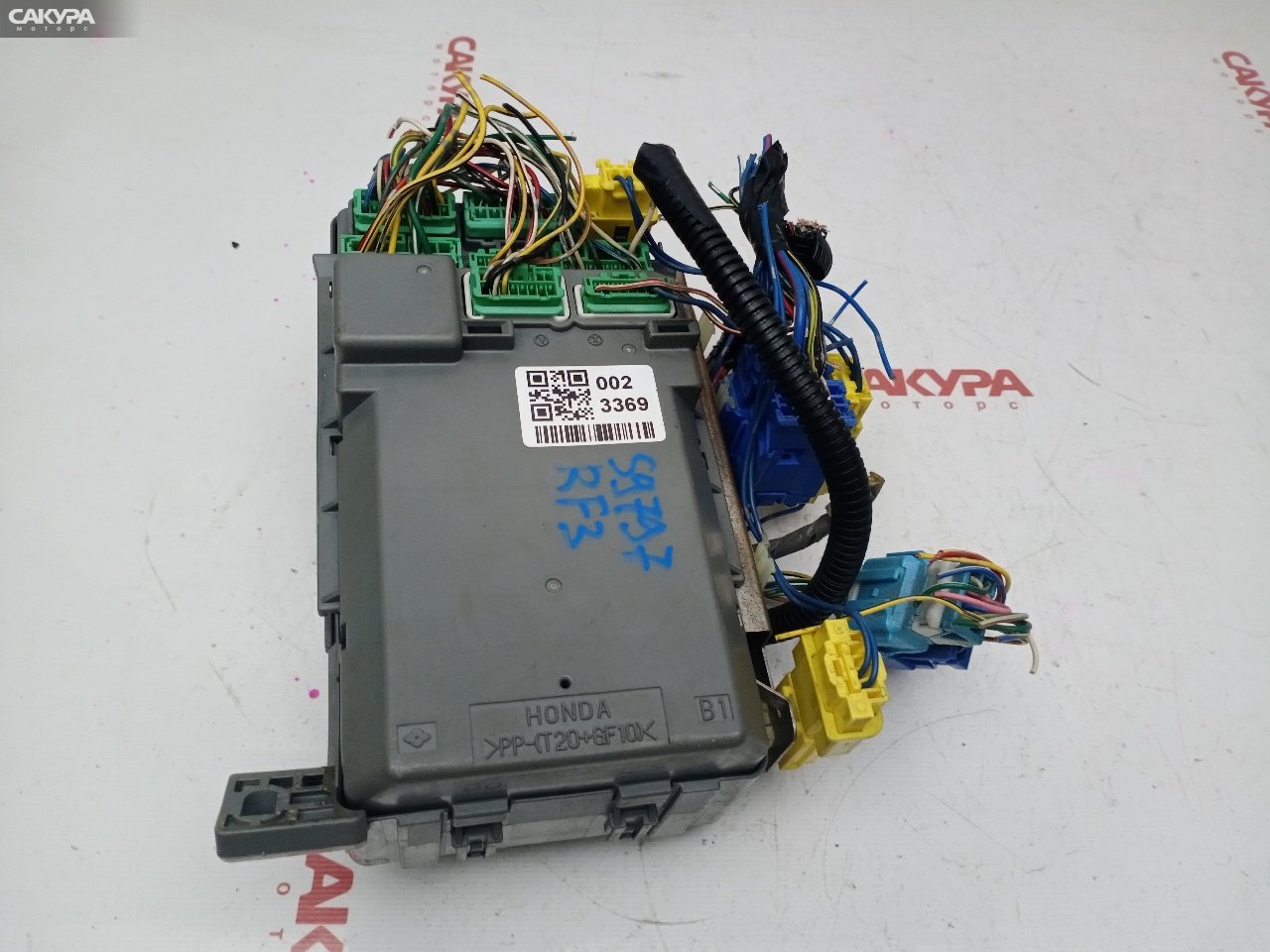 Блок реле и предохранителей Honda Stepwgn RF3 K20A: купить в Сакура Красноярск.