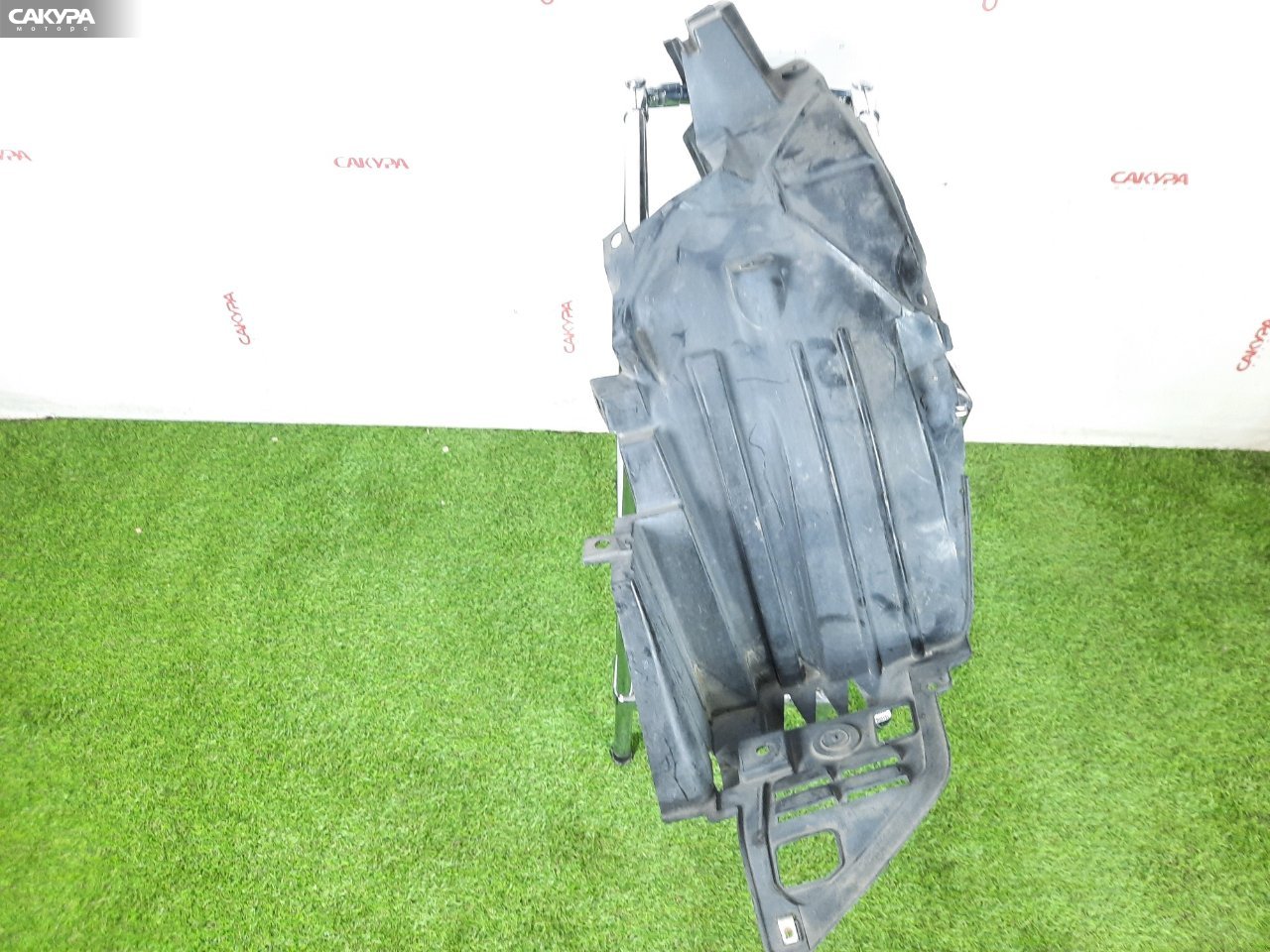 Подкрылок передний левый Honda Stepwgn RF3 K20A: купить в Сакура Красноярск.